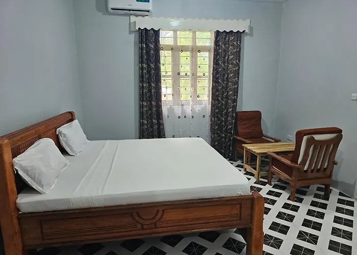 Kigwedeni Villas